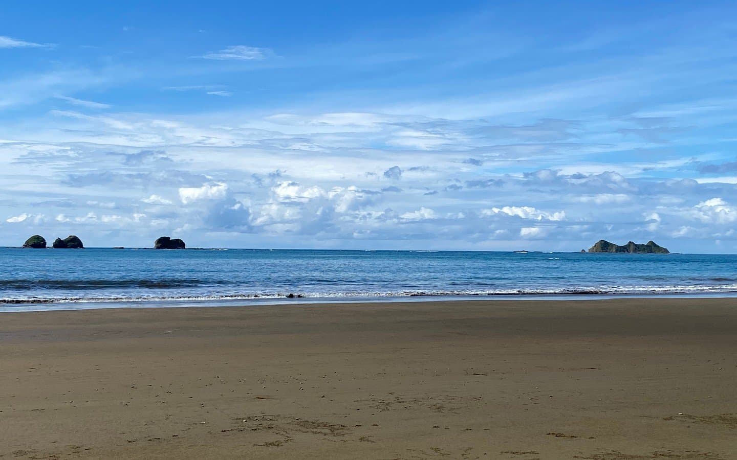 7.12 ACRES – Exclusive Beachfront Property, With 5 Titled Lots Ready To Build Private Beach Access! photo 4