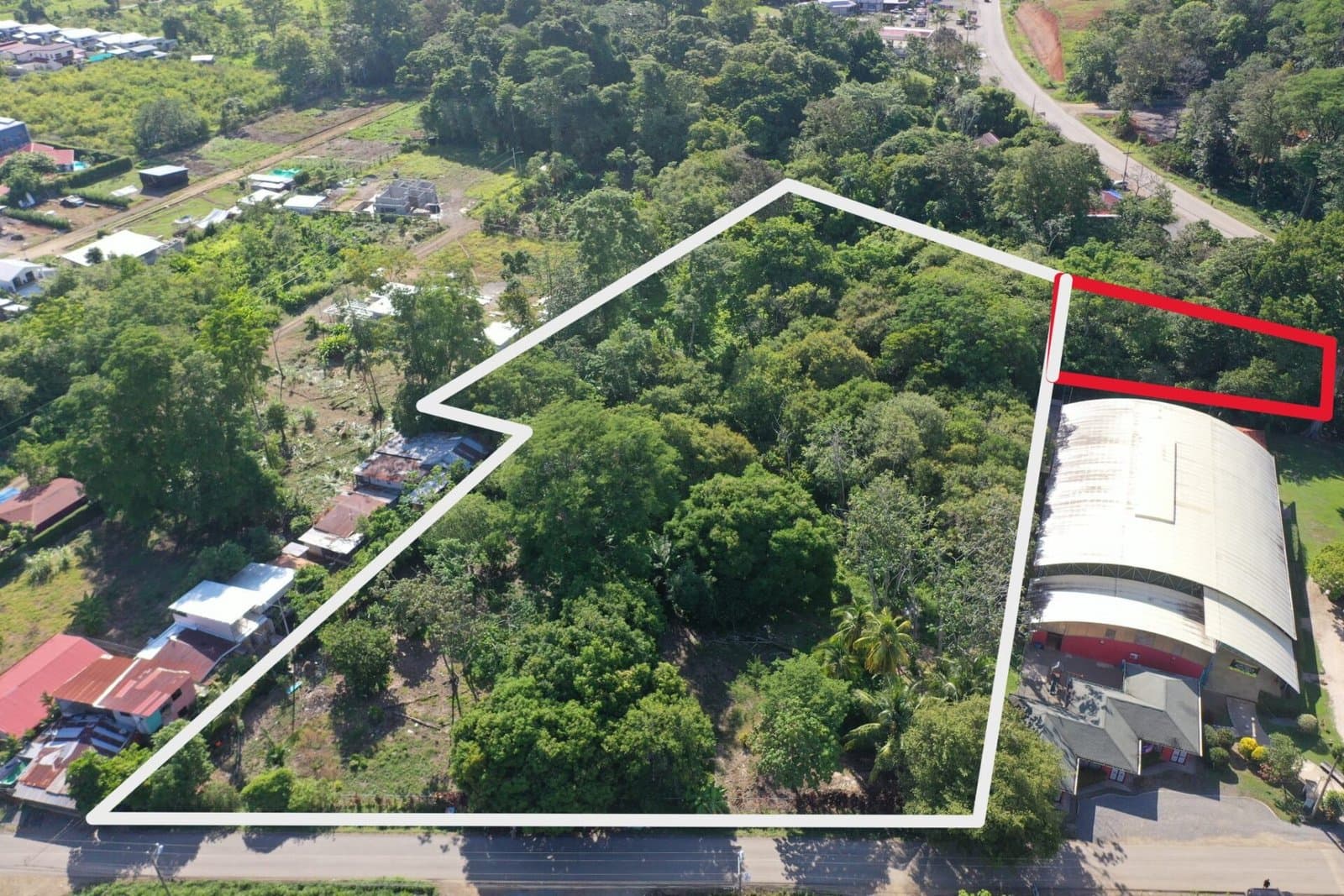 4.35 ACRES Flat And Usable Commercial Lot In The Heart Of Uvita With 90 Meters Paved Road Frontage! photo 1