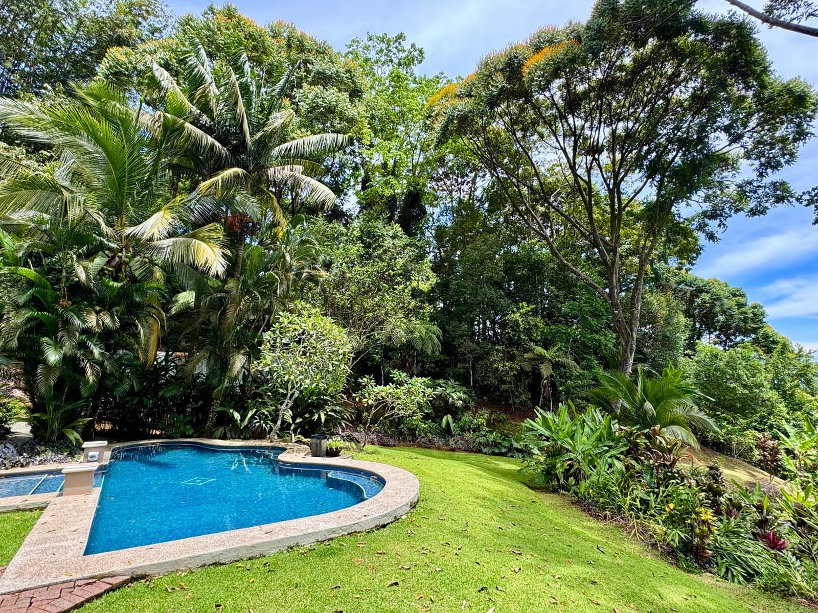 1.6 ACRES 3 Bedroom Ocean And Mountain View Home With Pool, Public Road Frontage, ASADA Water, Room To Expand! photo 4