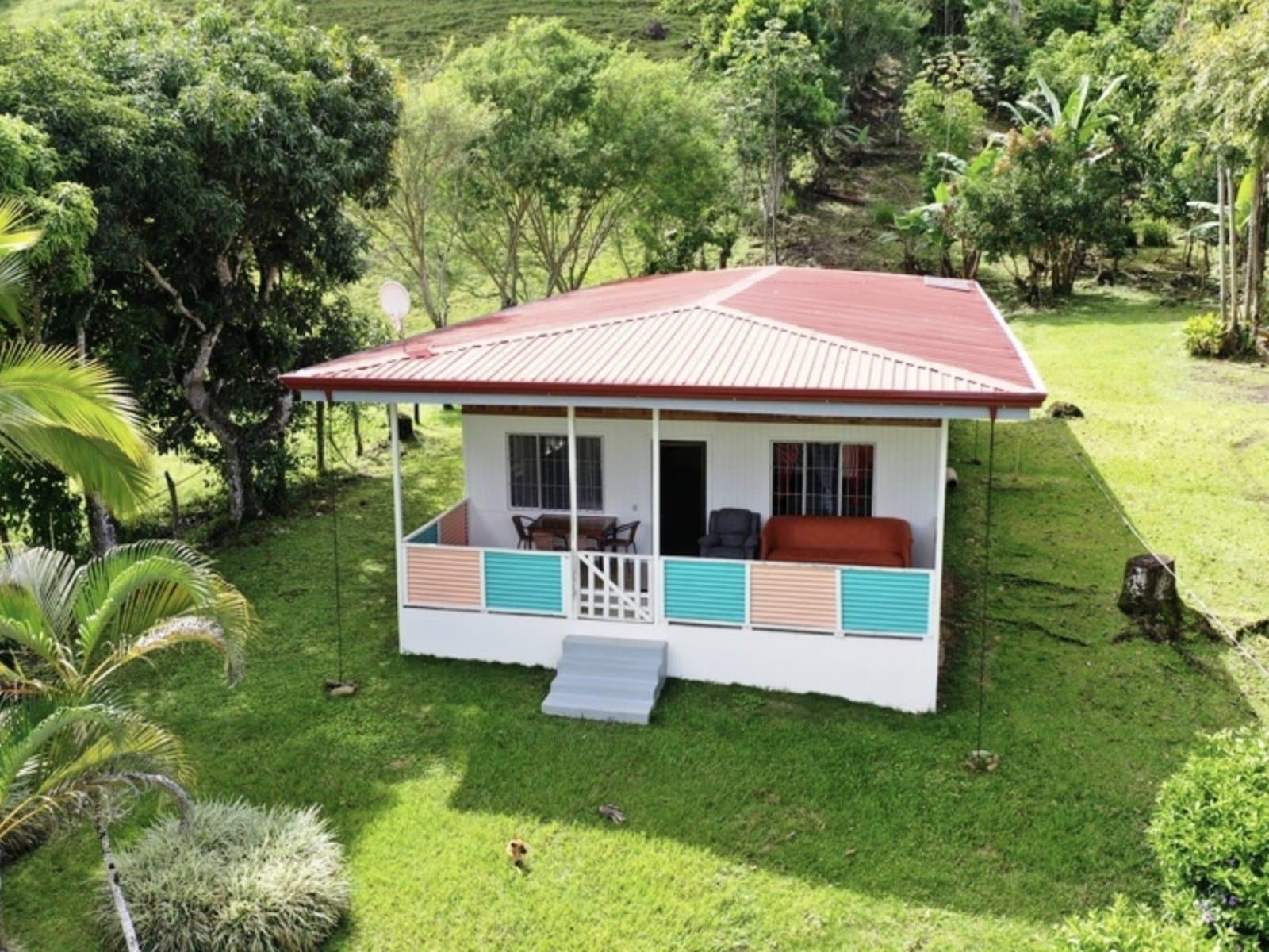 4.2 ACRES 2 Bedroom Home With Room To Build More, Located In A Private Food Forest! photo 2