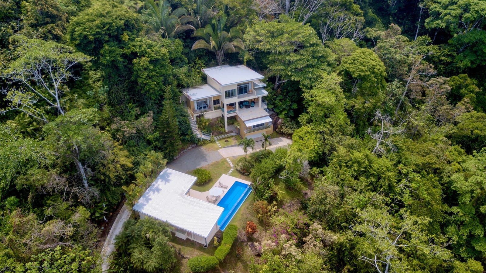 2.4 ACRES 3 Bedroom Main Home Plus 1 Bedroom Casita And Cabina, Luxury Ocean View Property, 15min to Dominical! property photo 2 in Costa Rica