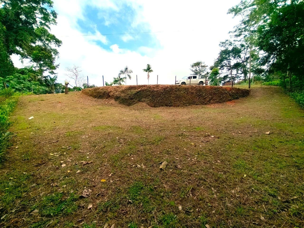 0.46 ACRES Ocean View Land Just 4 Minutes Away From El Pavon Waterfall, Legal Water And Electricity Available Ready To Build Site! photo 4