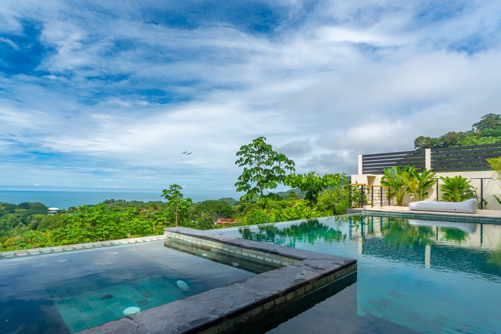 1.35 ACRES 4 Bedroom Luxury Newly Build Villa With Ocean View And Infinity Pool! photo 3