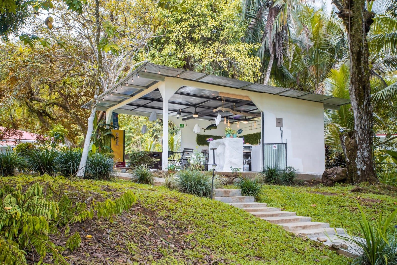 0.81 ACRES Turn-Key Riverside Business 3 Bedroom Home Near Dominical! property photo 4 in Costa Rica