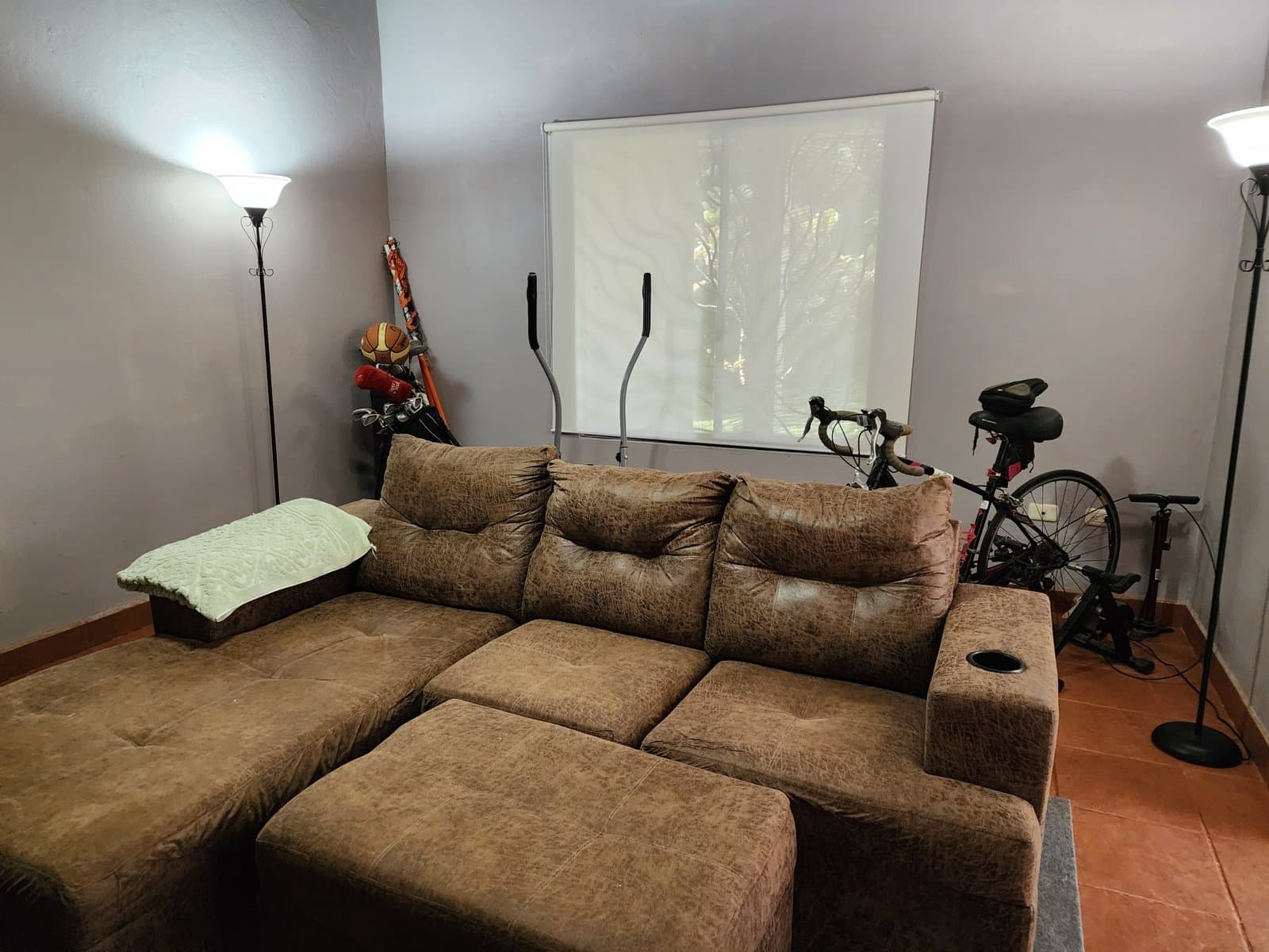 9.12 ACRES 2 Bedroom Serene Charming Mountain Home With Commercial Potential! photo 5