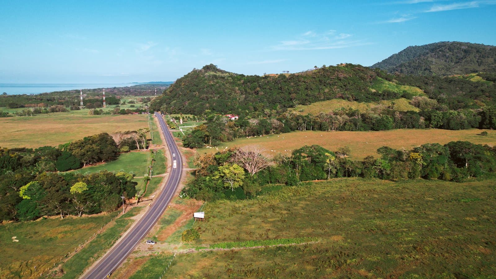 16.6 ACRES Prime Land For Commercial Development Opportunity With Highway Frontage! property photo 2 in Costa Rica