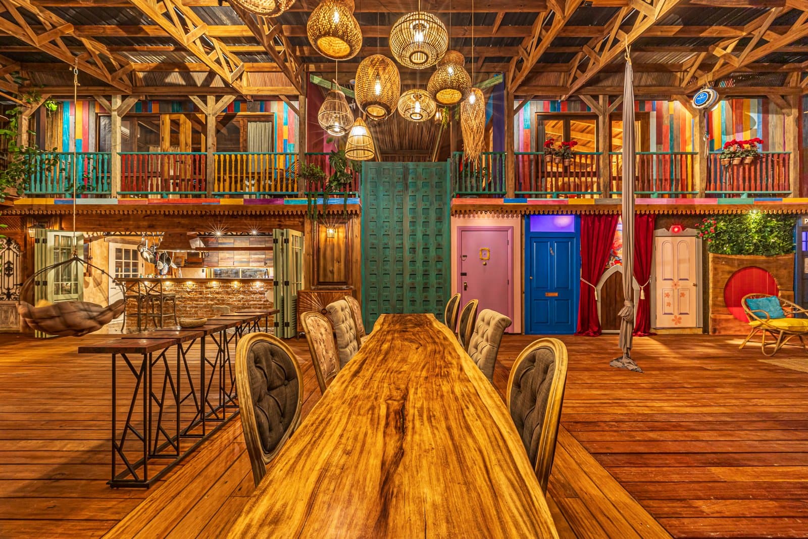 2.56 ACRES 3 Bedroom Artistic Architectural Masterpiece, Recording Studio, Ocean View, Pool, 1 Bedroom Guest House! property photo 4 in Costa Rica