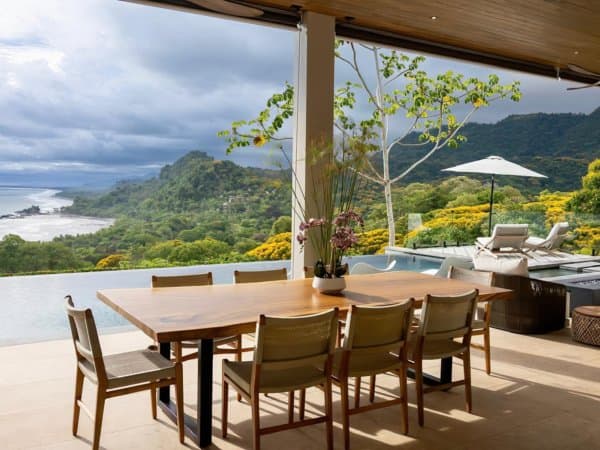 0.5 ACRES 5 Bedroom Luxury Home With Infinity Pool And The Most Incredible Ocean Views! property photo 3 in Costa Rica