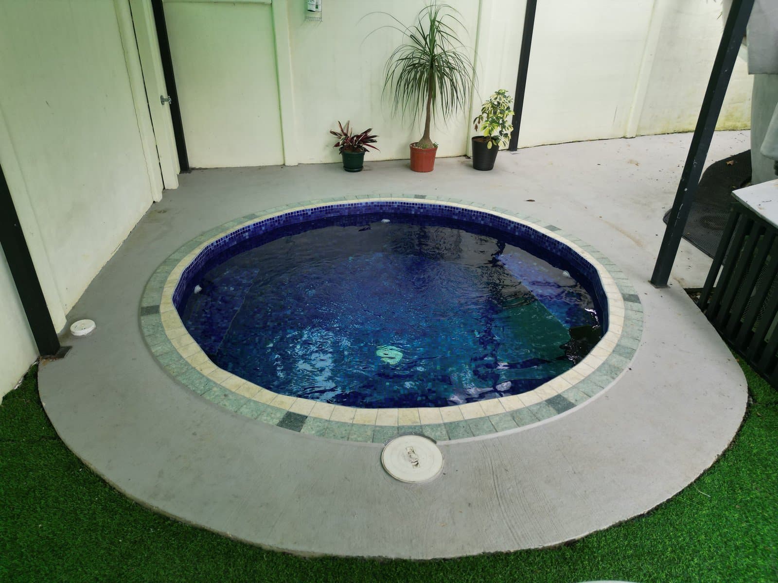 0.07 Acres – Unique 2 Bedroom Dome With Pool Walking Distance To The Beach photo 5