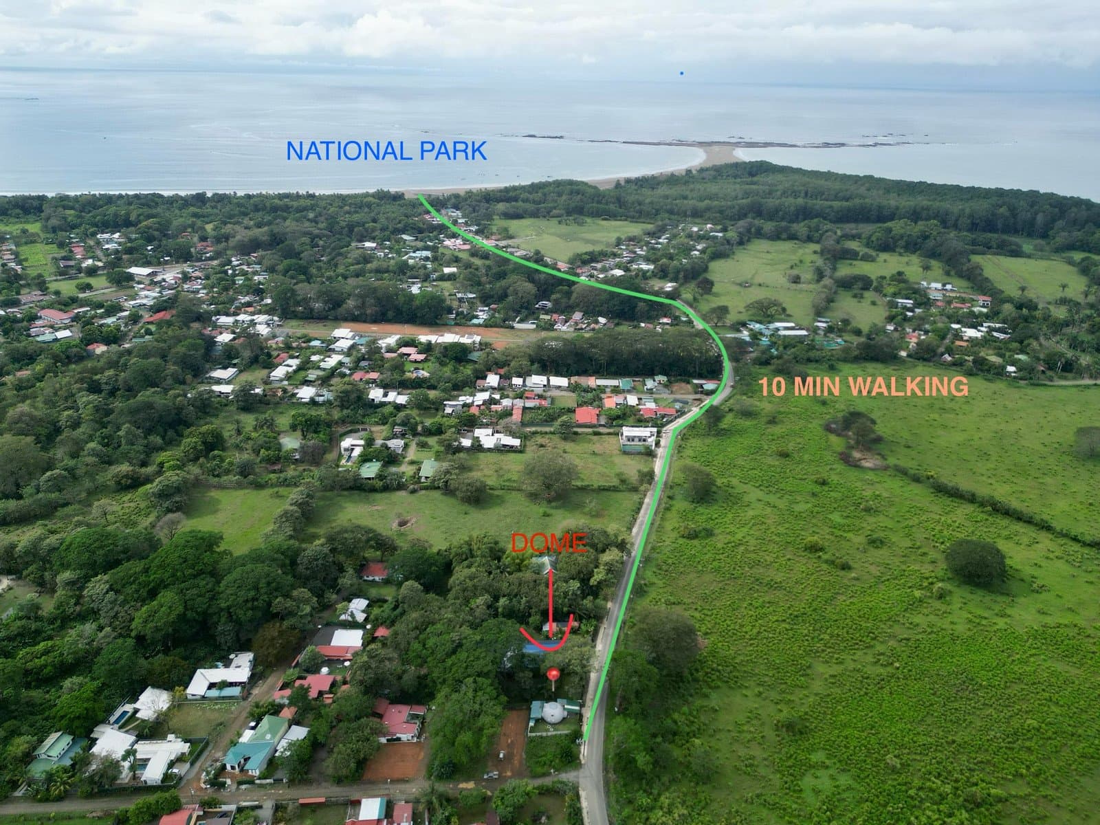 0.07 Acres – Unique 2 Bedroom Dome With Pool Walking Distance To The Beach photo 4