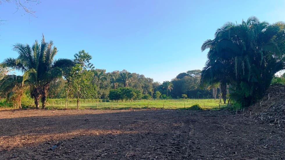 Prime Oceanside Commercial and Residential Lot in Playa Hermosa photo 4