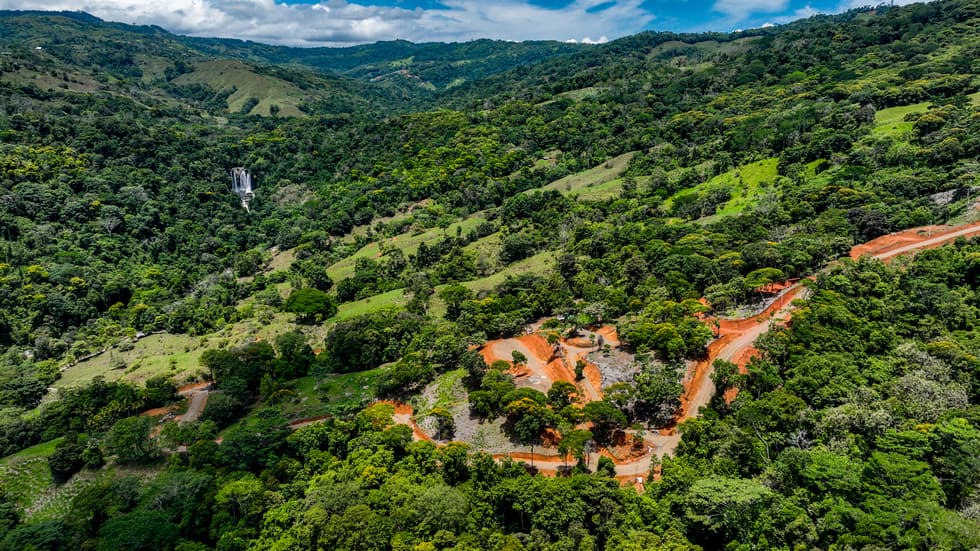 Just Over 3 Acres Riverfront Land in Platanillo Above Dominical property photo 4 in Costa Rica