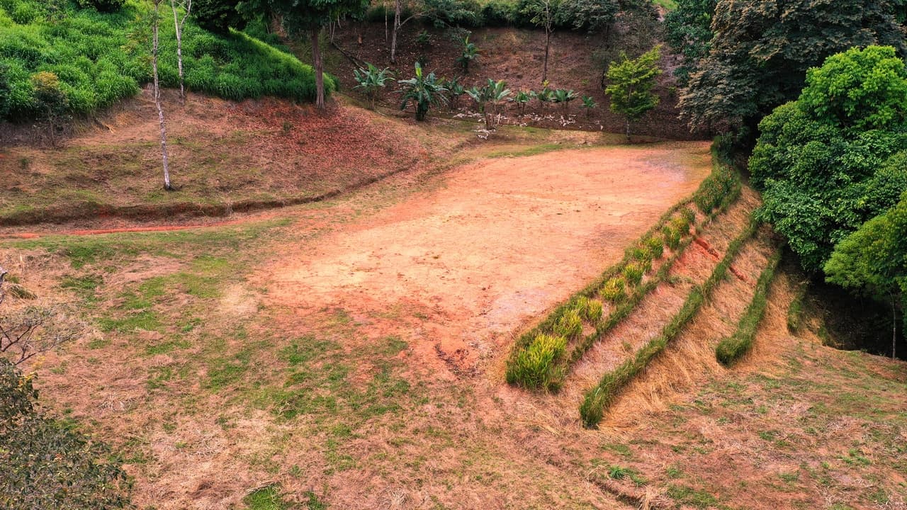 Dominical Mountain Farming Property property photo 2 in Costa Rica
