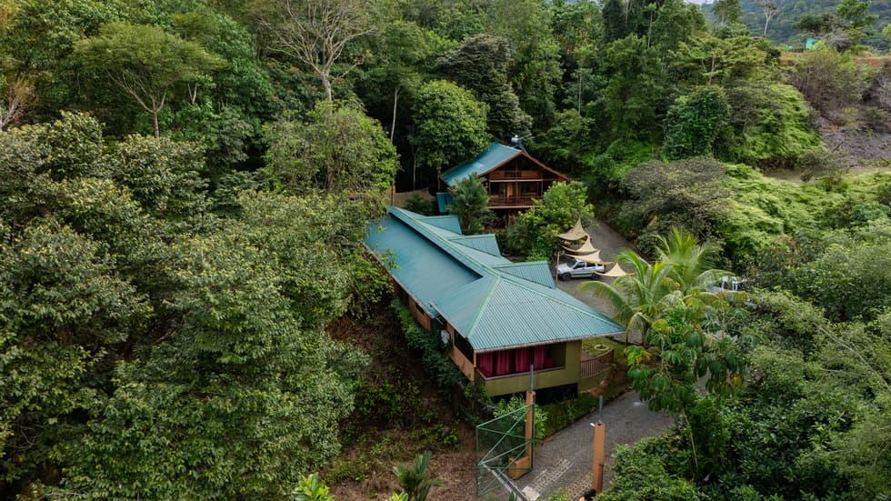 12 Room Hotel in Uvita with Ocean View Expansion Land