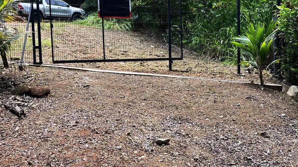 Turnkey Home Site with Jungle Setting in Downtown Uvita photo 2