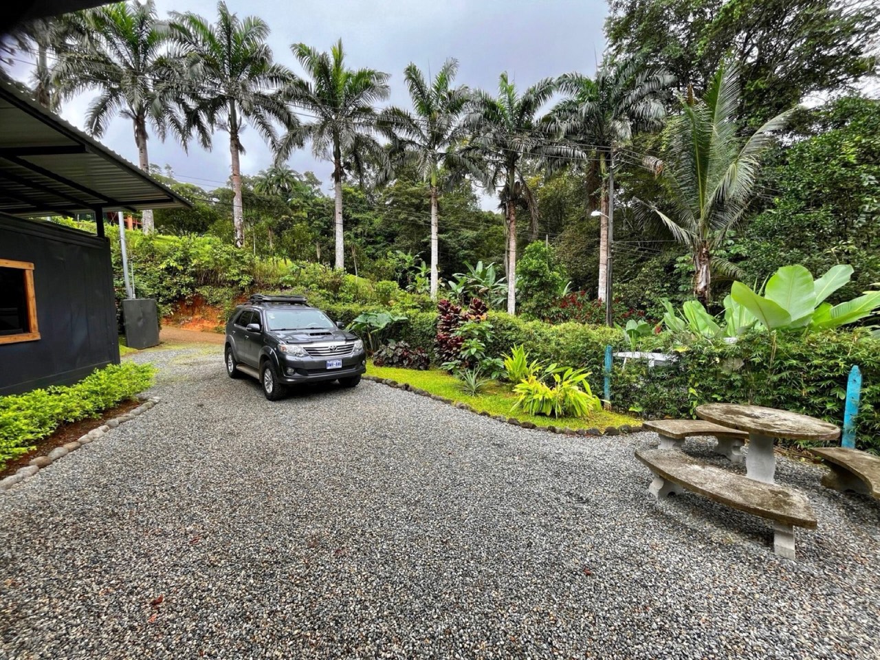 0.19 ACRES 3 Bedroom Container Homes With Additional Building Lot,15min to Dominical and Beaches! property photo 5 in Costa Rica