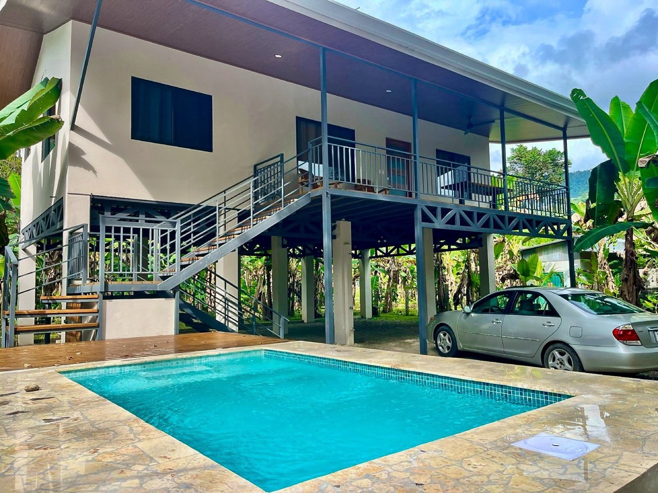 .075 ACRES – 2 Bedroom New Construction Home With Pool, Walk to the River, 5min to Playa Matapalo, 15min to Dominical! property photo 2 in Costa Rica