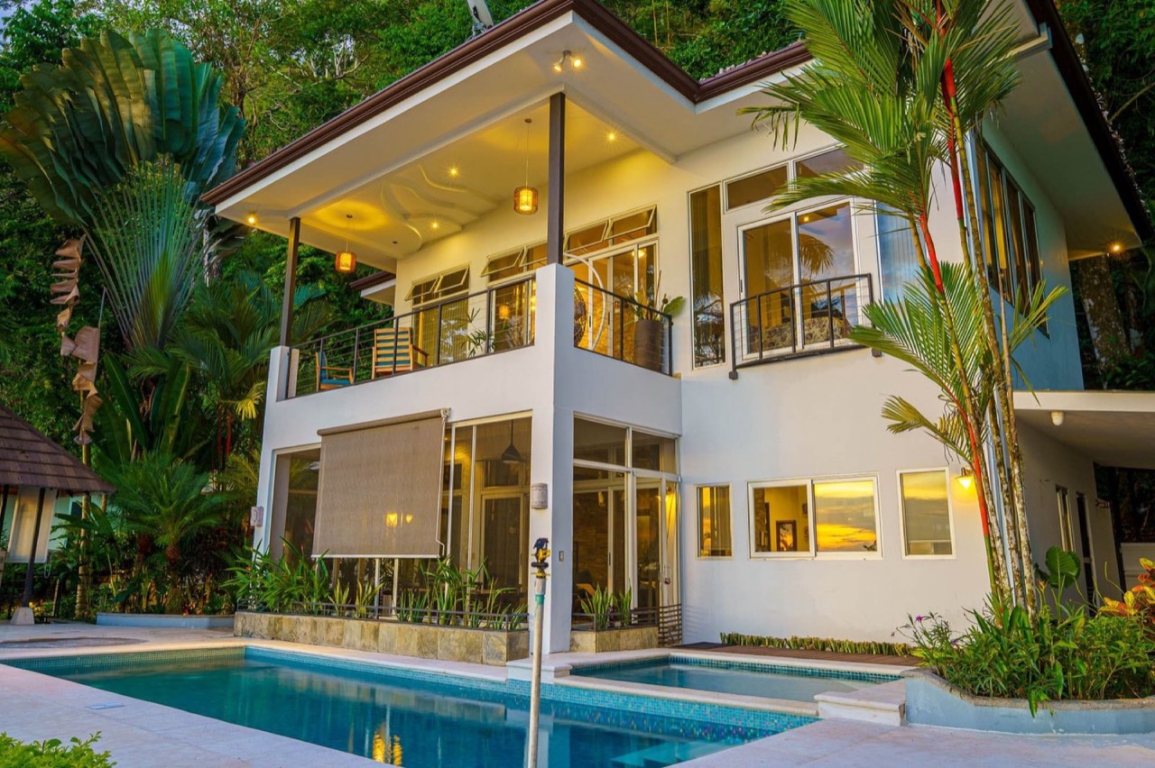 1.42 ACRES 4 Bedrooms 2 Story Ocean-View Home With 2 Bedroom Guest House In Premium Beach Community, Walk to the Beach! in Dominical, Puntarenas, Costa Rica