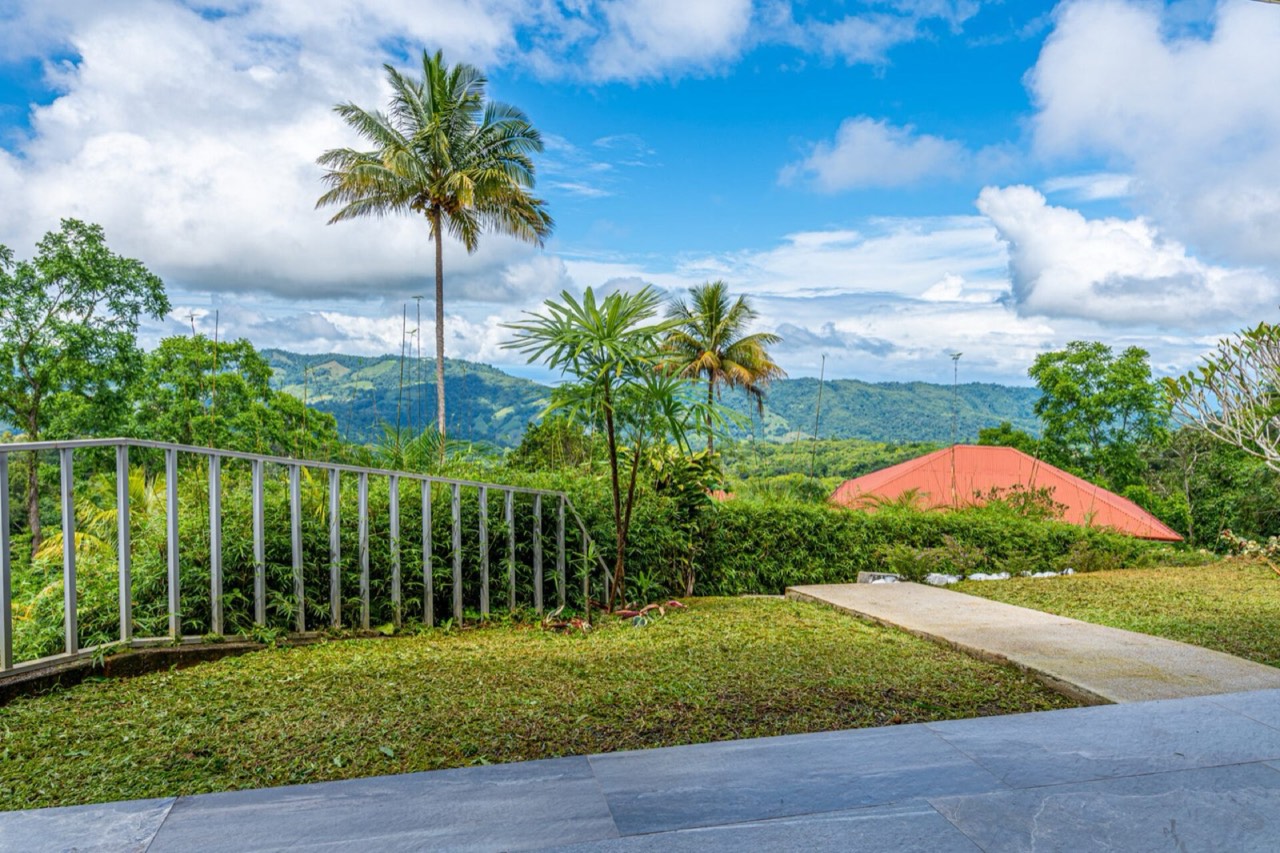 2.5 ACRES 14 Bedroom Multifamily And Hotel Property With Ocean View, 20 Minutes From Dominical! property photo 5 in Costa Rica