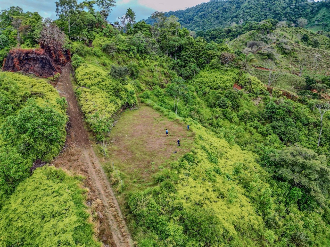 24.46 ACRES- Ocean And Mountain View Land, 4 Building Areas, Legal Water, Public Road, 20min From Beaches! property photo 4 in Costa Rica