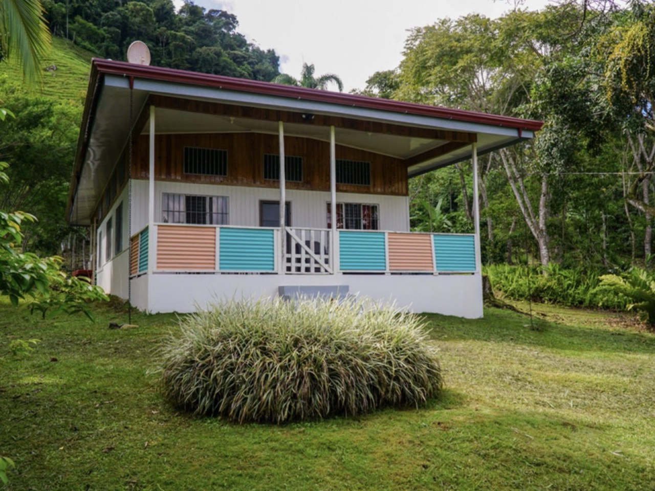 4.2 ACRES 2 Bedroom Home With Room To Build More, Located In A Private Food Forest! in Pérez Zeledón, San José, Costa Rica