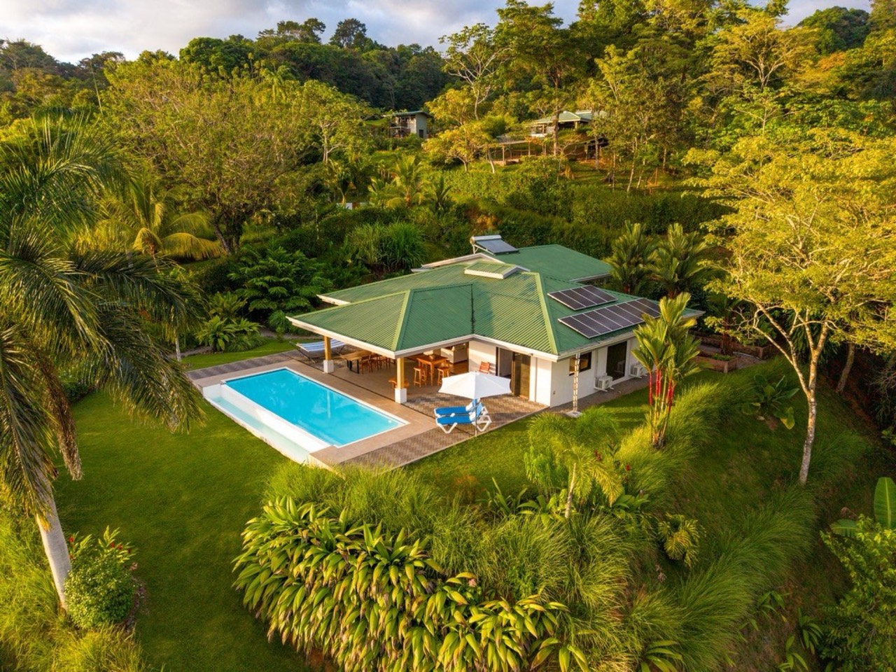 5.67 ACRES – 3 Bedroom Stunning Luxury Home Featuring Sweeping Valley & Ocean Views, Natural Wood Finishes & Sophisticated Design! property photo 2 in Costa Rica