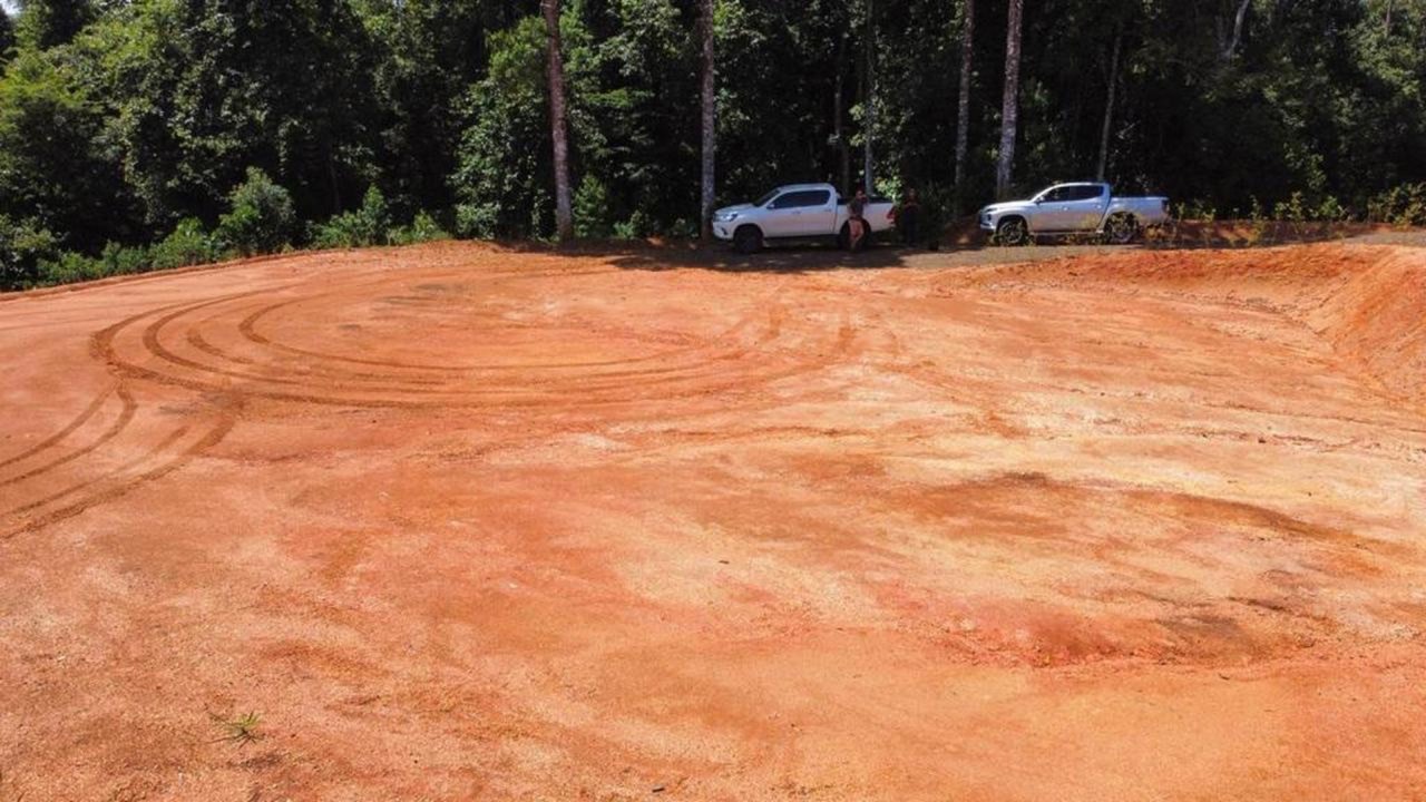 5.85 Acres Lot with 2 Development Sites Ready to Build in Platanillo property photo 3 in Costa Rica