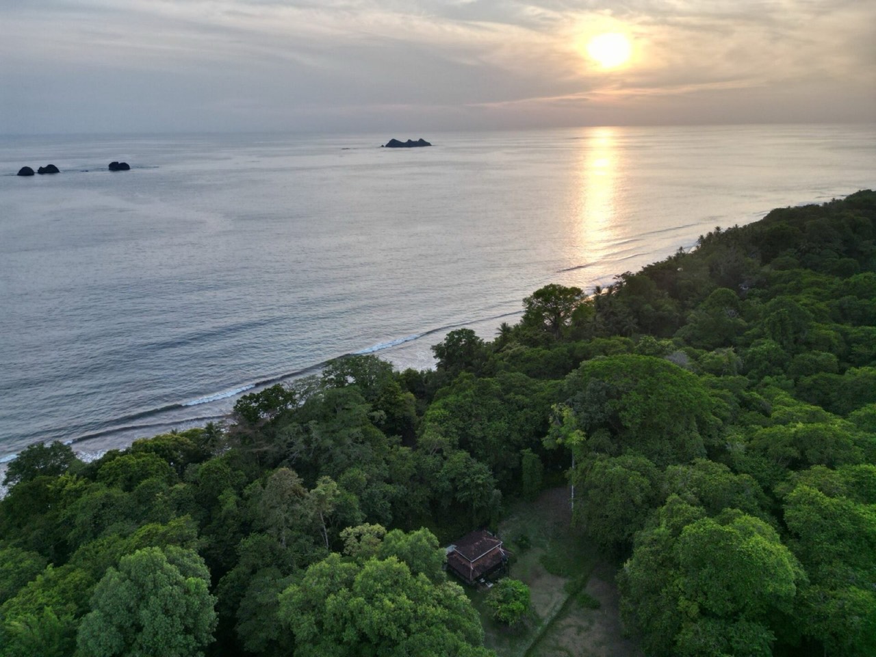 7.12 ACRES – Exclusive Beachfront Property, With 5 Titled Lots Ready To Build Private Beach Access! in Puntarenas, Costa Rica, Costa Rica