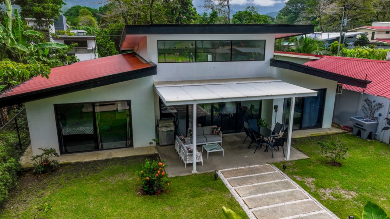 Beautiful 3 Bedroom 2 Bath Home in Uvita Costa Rica property photo 5 in Costa Rica