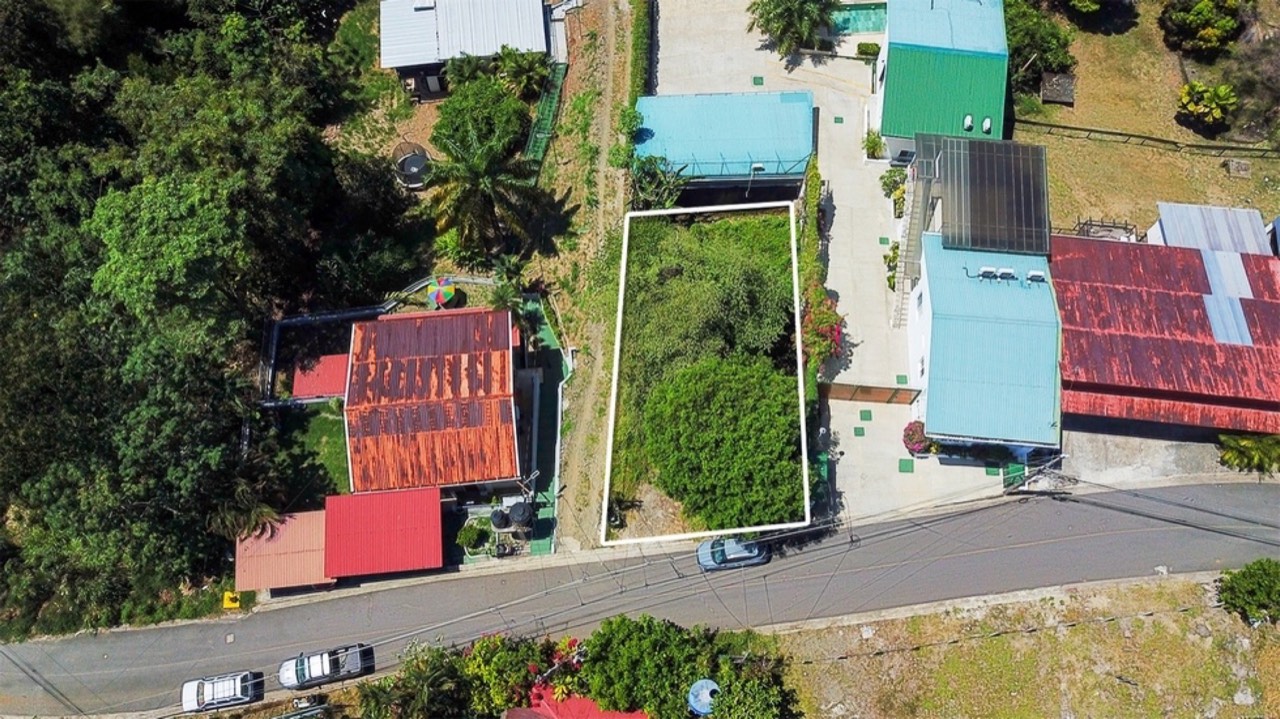 Build Ready Lot in the Heart of Manuel Antonio in Manuel Antonio, Puntarenas, Costa Rica