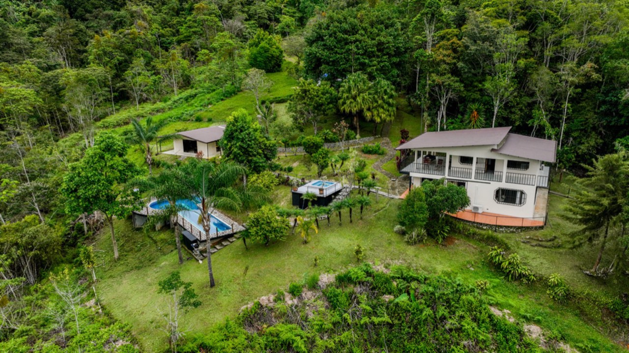 Expansive 27 Acre Farm with Residence in San Isidro del General property photo 2 in Costa Rica