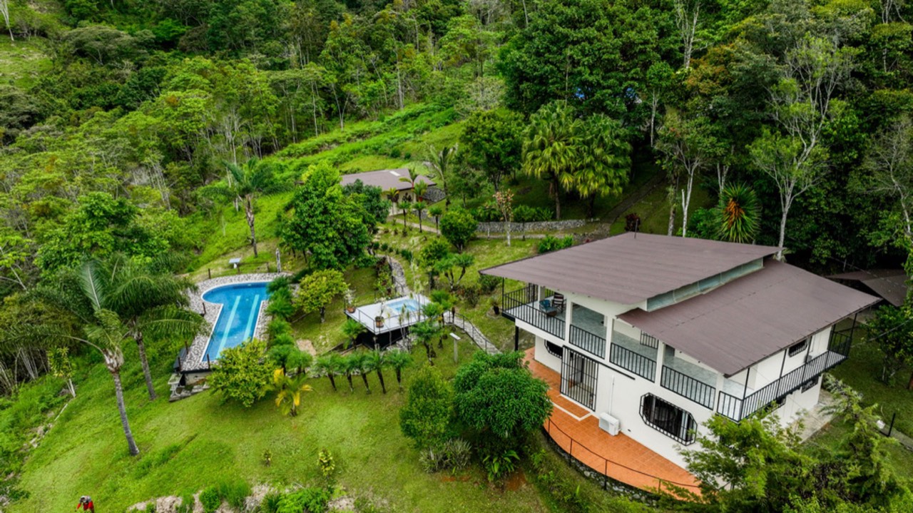 Expansive 27 Acre Farm with Residence in San Isidro del General in San Isidro del General, San José, Costa Rica