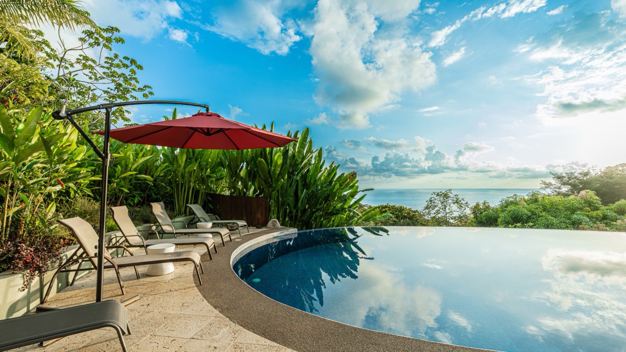 Ocean View Luxury Estate with An Incredible Location in Dominical property photo 5 in Costa Rica