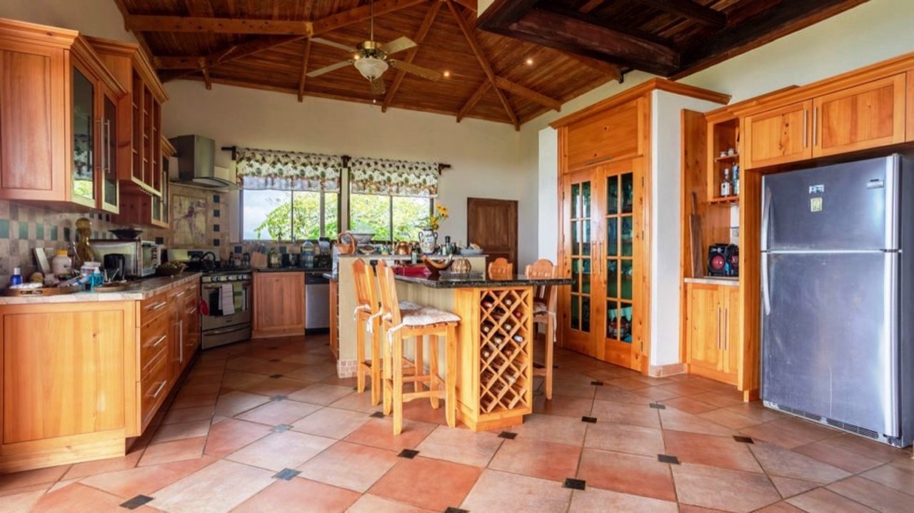 Indonesian Style Panoramic Sunset Ocean View Home In Tinamastes property photo 5 in Costa Rica
