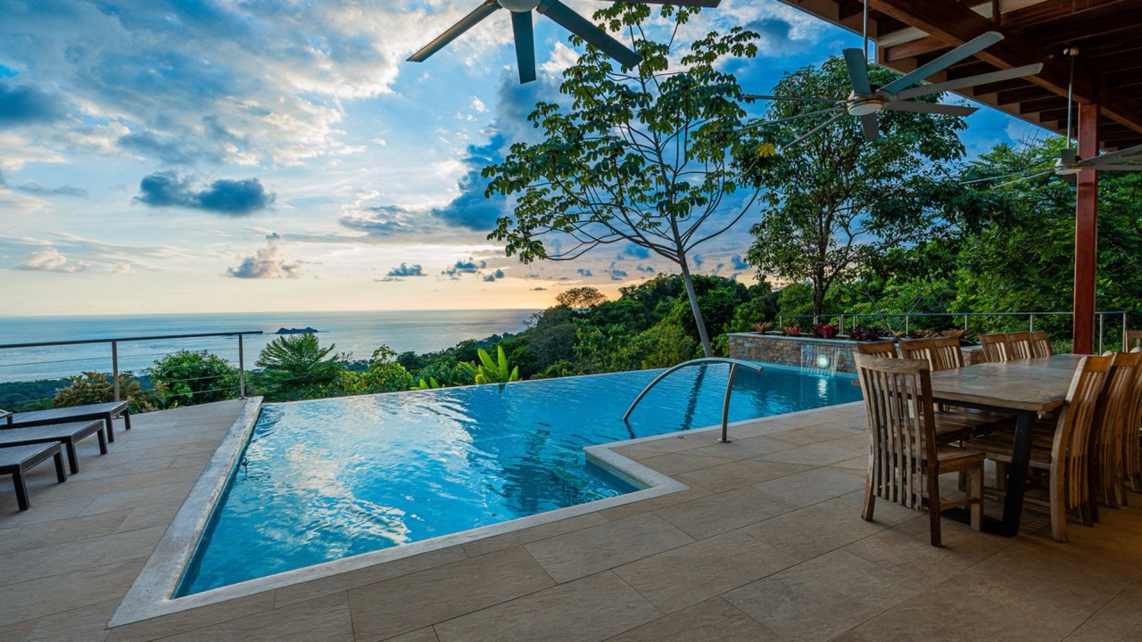 Luxury Home By The Beach Overlooking The Islands At Bahia Ballena property photo 5 in Costa Rica