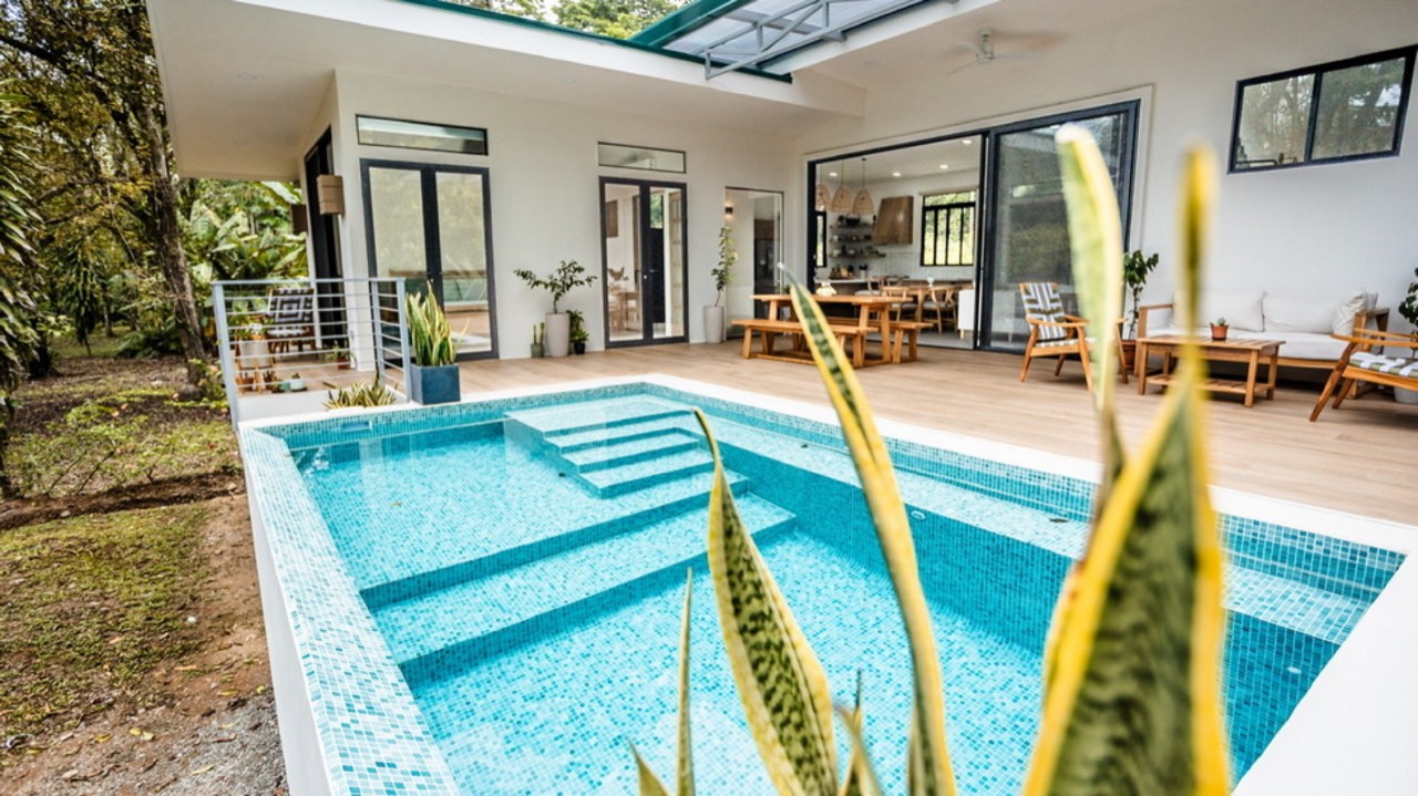 Luxury Riverfront Residence in Dominical Walk to the Beach in Dominical, Puntarenas, Costa Rica