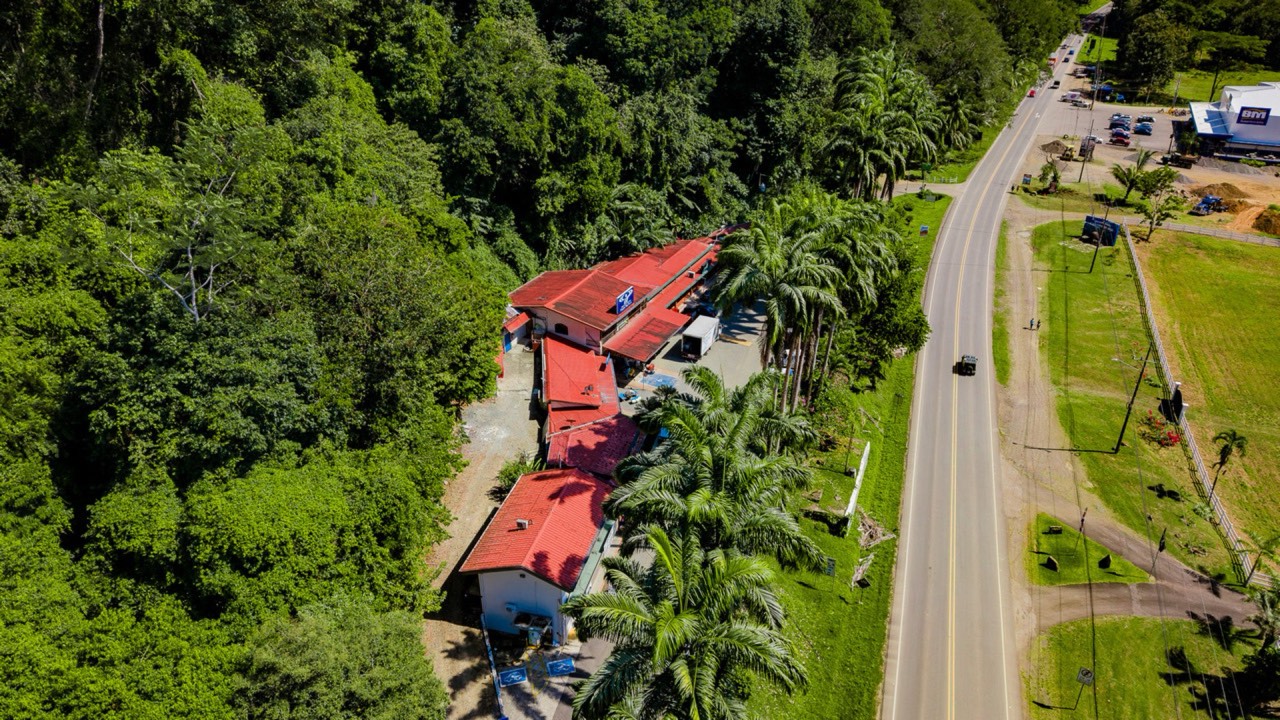 Prime Commercial Plaza for Sale in Dominical property photo 4 in Costa Rica