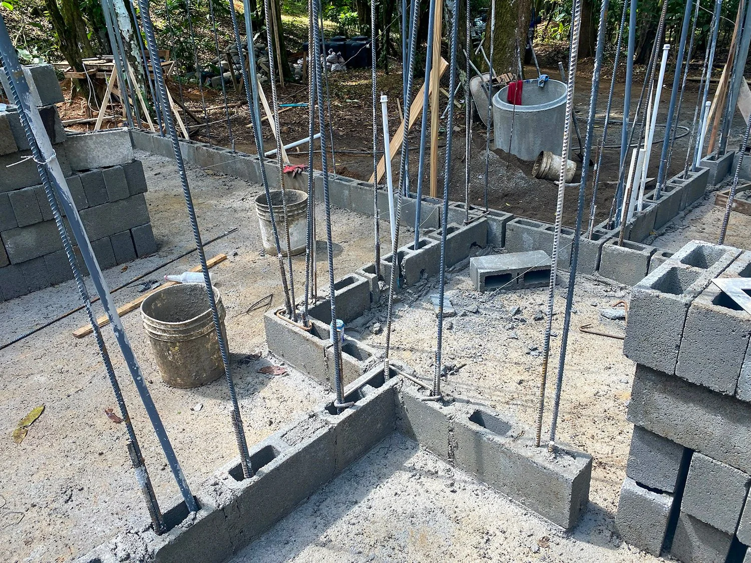 Building Concrete Block Walls & Headers, Bohorica Project, photo 2