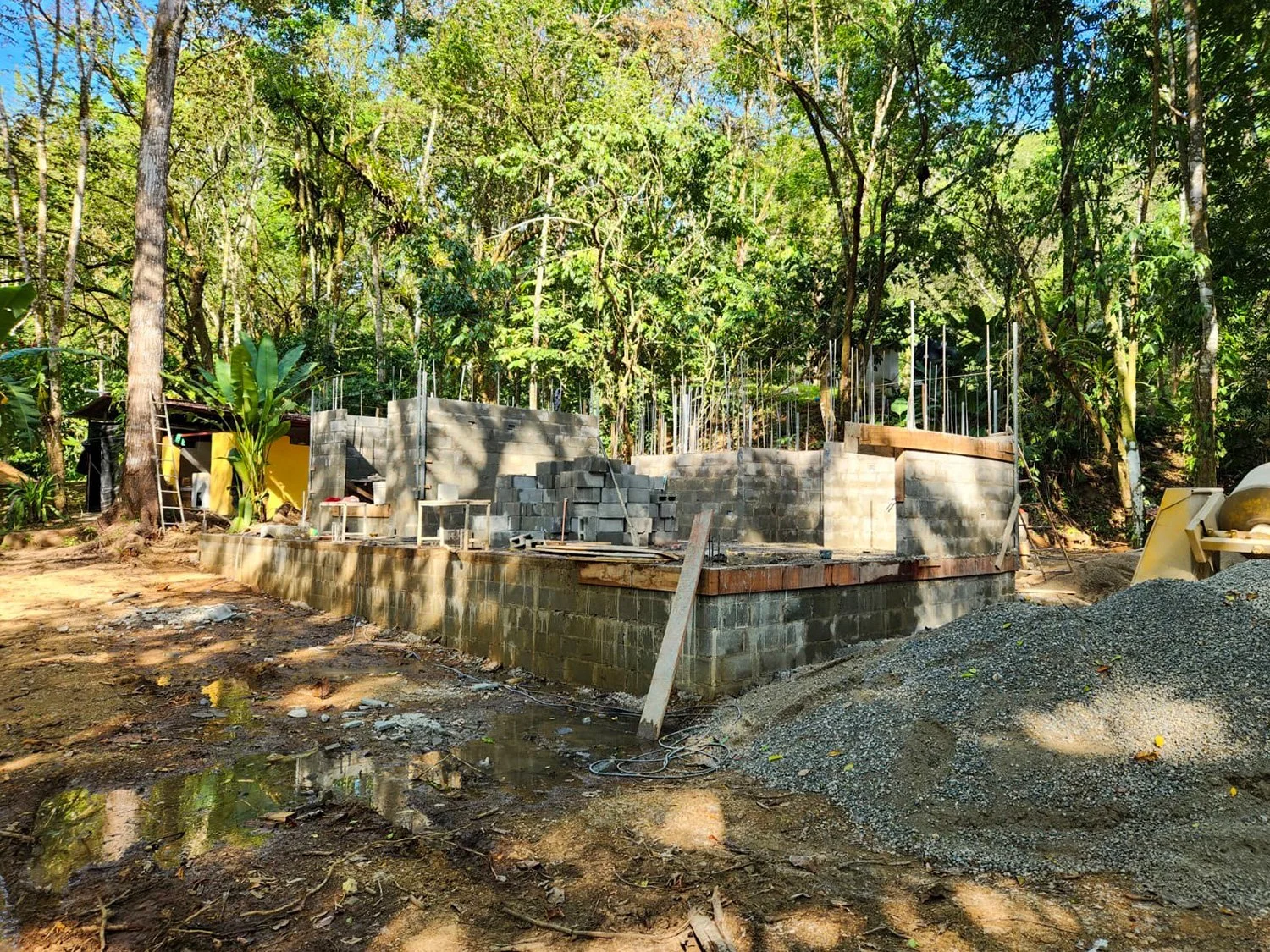 Building Concrete Block Walls & Headers, Bohorica Project, photo 14