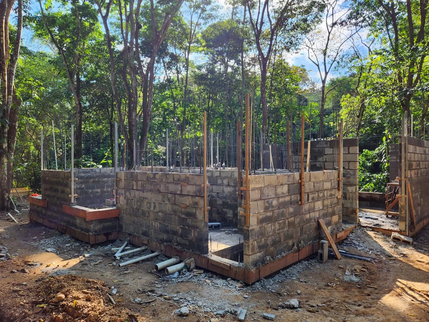Building Concrete Block Walls & Headers, Bohorica Project, photo 15