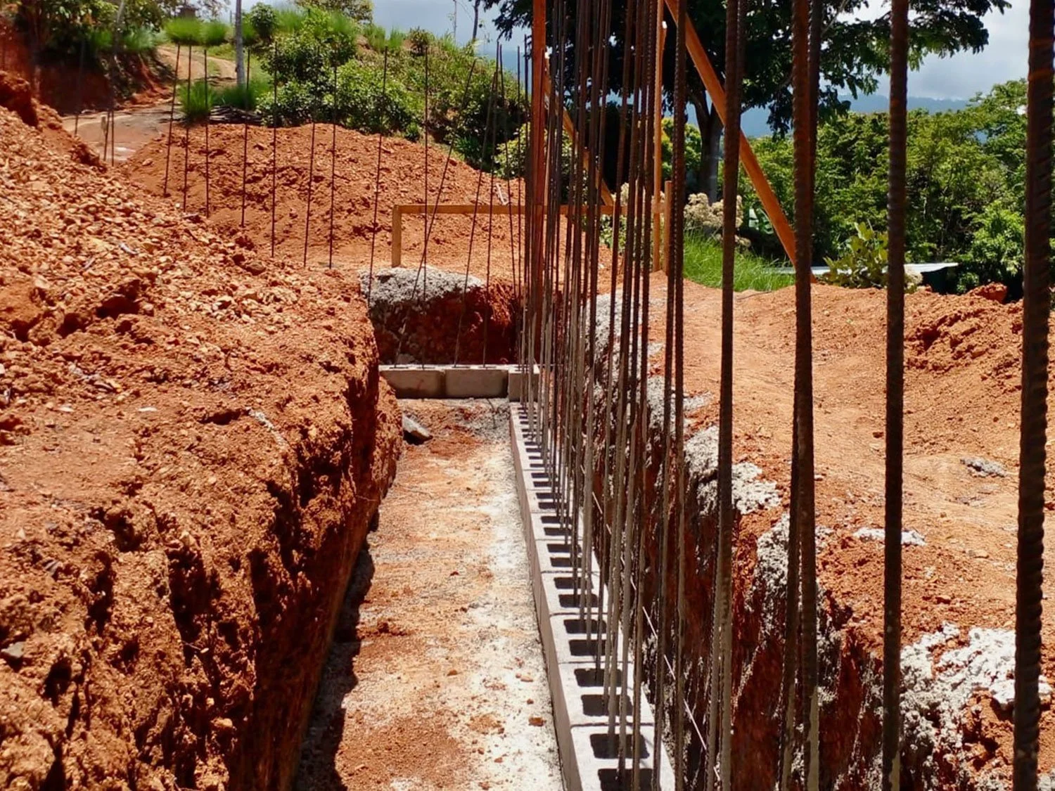 Building the Infinity Pool Foundation at Casa Cavu