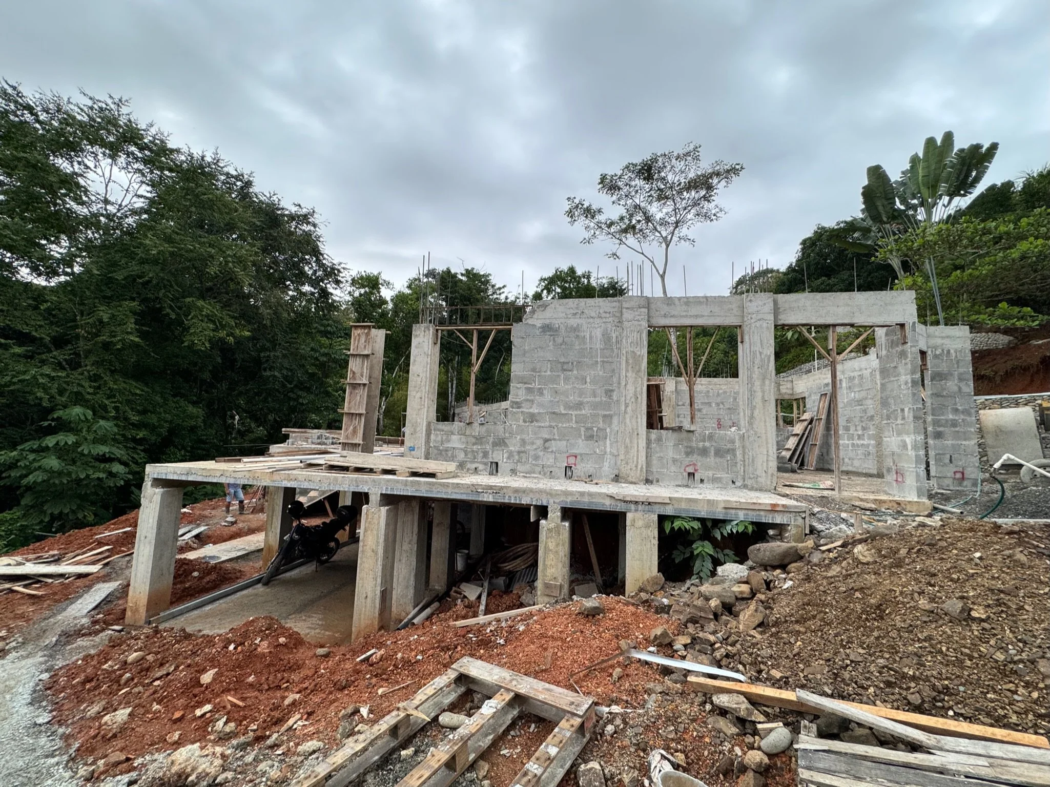 Headers, Columns & Crown Beam Installation - Casa Cavu, photo 5